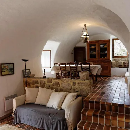 Charming With Garden Holiday home *