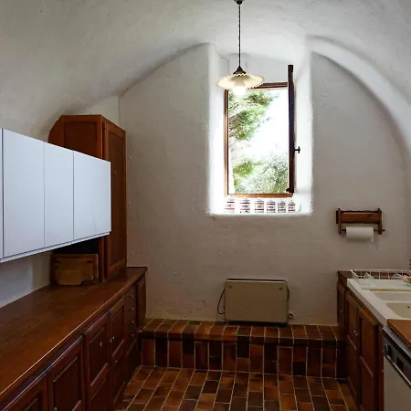 Holiday home Charming With Garden Saint-Genest-de-Bauzon