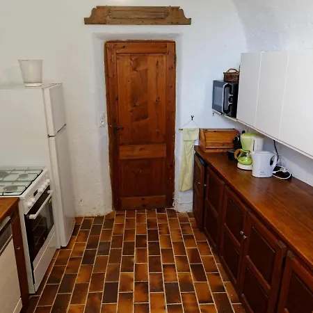 Holiday home Charming With Garden *