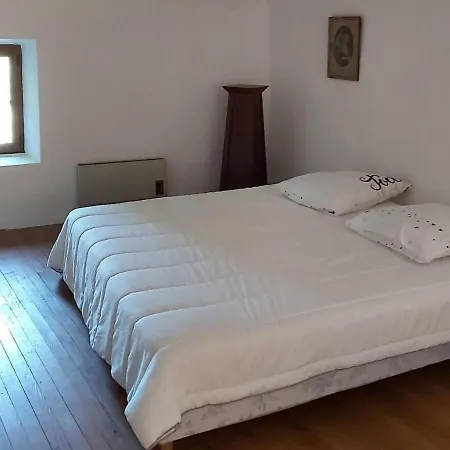 Charming With Garden Holiday home